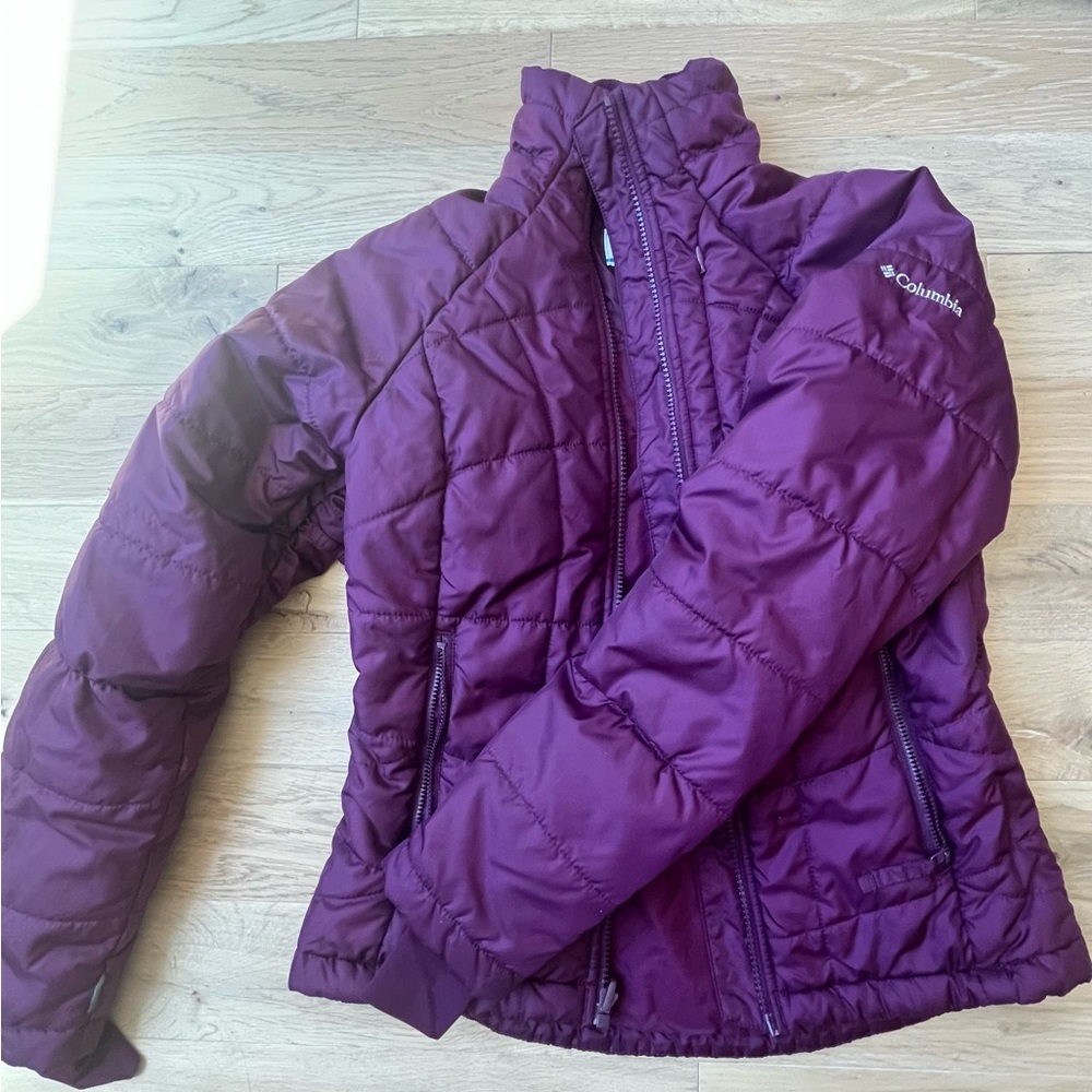 Columbia jacket. Size xs.